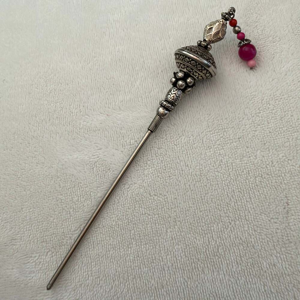 Beaded Detail Silver Tone Hairpin Hairstick